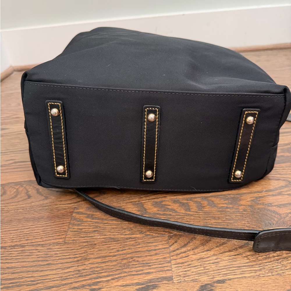 Dooney & Bourke Vintage Black Nylon Large Pocket Crossbody Satchel - Picture 9 of 14